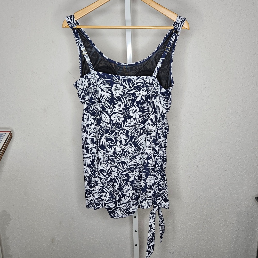 Shore Shapes Navy White Tropical Floral Swimdress One Piece Swimsuit 14 - Picture 4 of 8